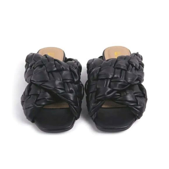 NEW EGO BLACK  WOVEN CROSS STRAPS SQUARED TOES  SANDALS - Picture 3 of 4